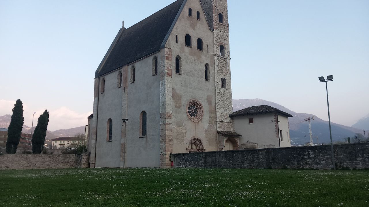 sant-apollinare-church.jpg