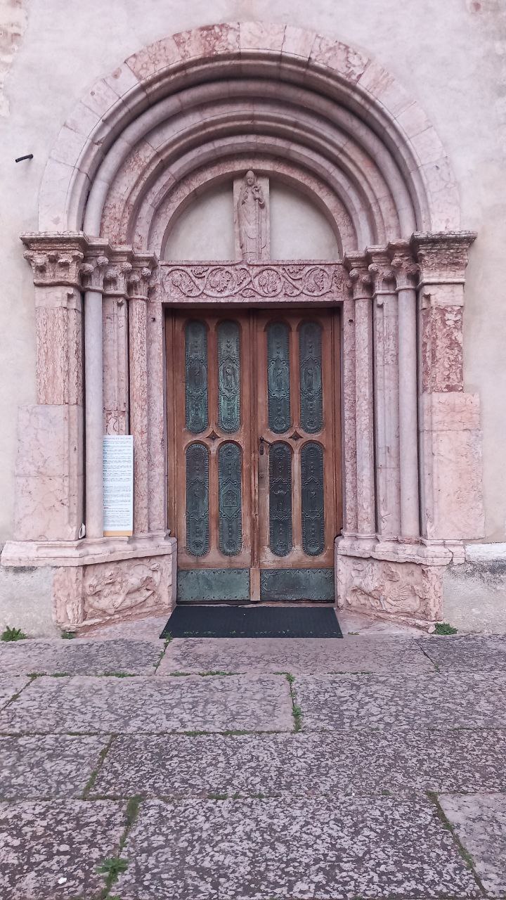 sant-apollinare-door.jpg